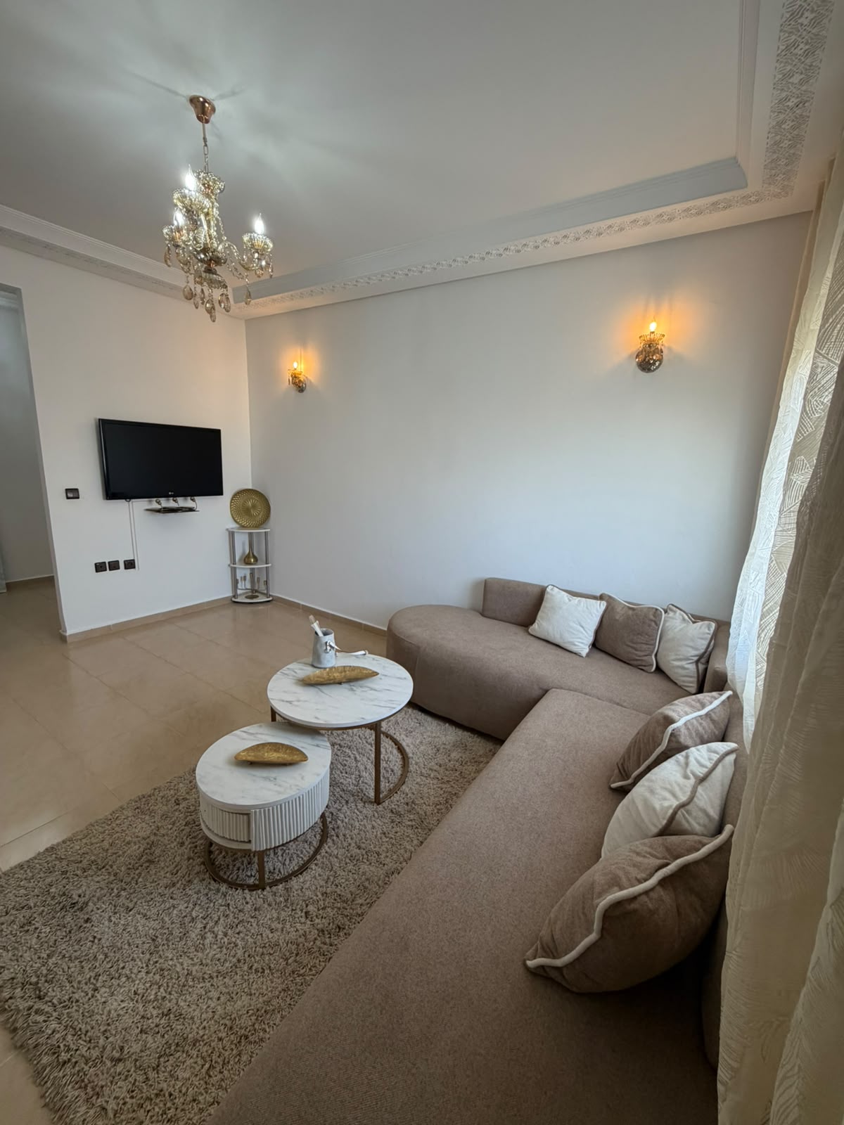 très joli Appartement meublé